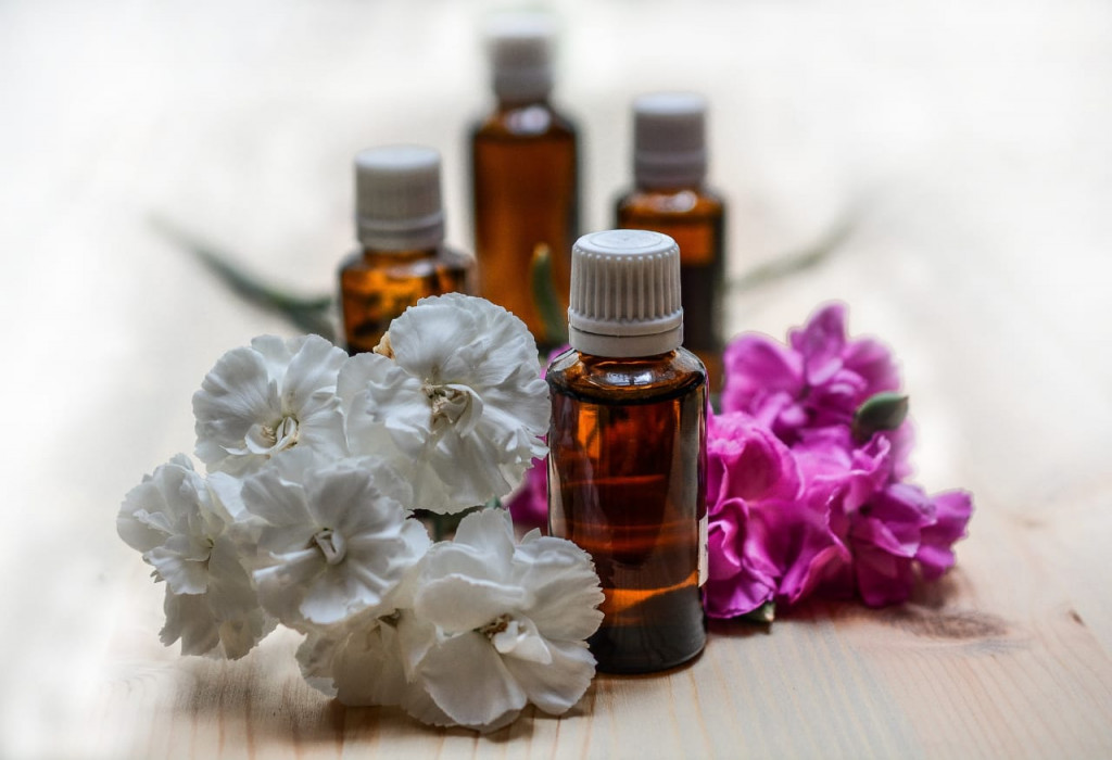 Produk aromaterapi. Foto : IST.