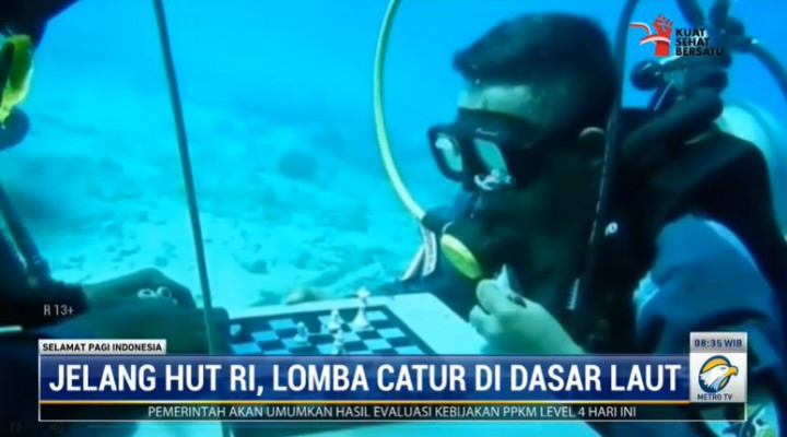 Sambut HUT RI, TNI AL Melonguane Gelar Lomba Catur di Dasar Laut