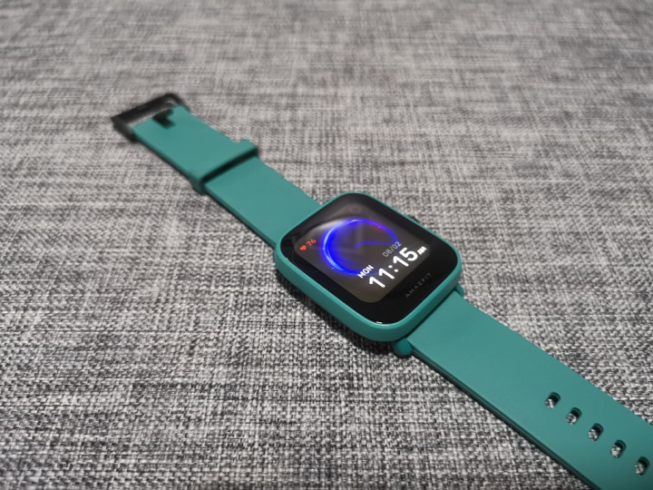 Menjajal Smartwatch Amazfit Bip U