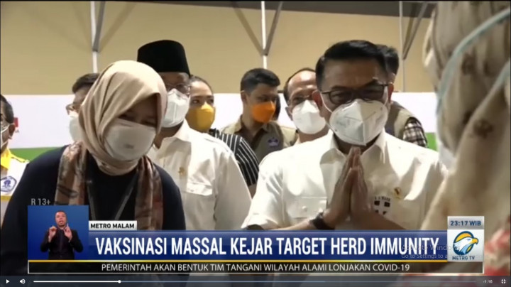 Moeldoko Tinjau Sentra Vaksinasi Sinergi Sehat