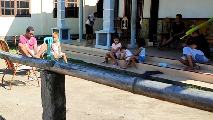 Kehabisan Bahan Makanan dan Nihil Bantuan, Pasien Isoman di Sikka Terpaksa Keluar Rumah