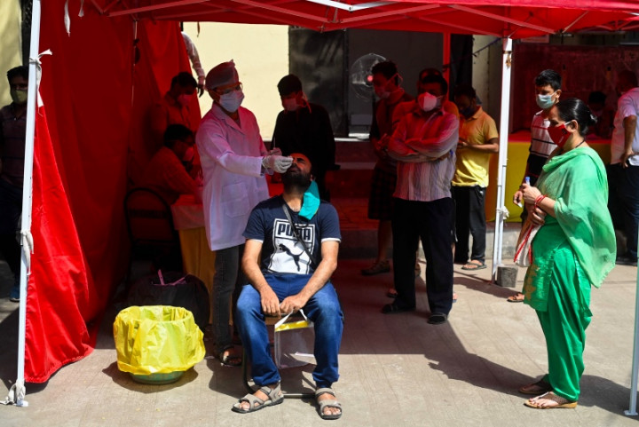 Terjangkau, Harga Tes PCR di India Tak Sampai Rp100 Ribu