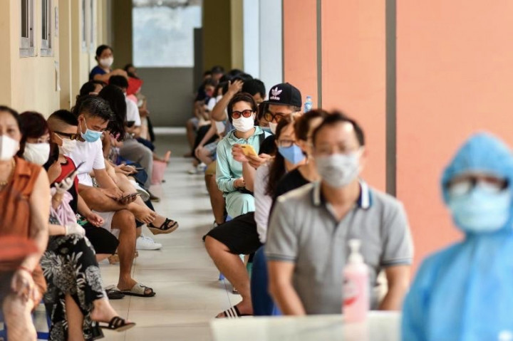 Vietnam Khawatir Pasokan Vaksin Habis saat Kasus Covid-19 Melonjak