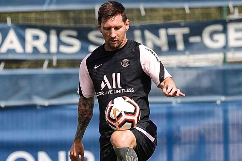 Melihat Messi Latihan Perdana Bersama Psg Medcom Id