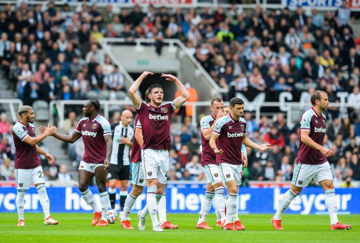 West Ham Pecundangi Newcastle pada Laga Pembuka