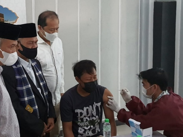 Bank DKI Syariah Gandeng DMI DKI Jakarta Pacu Vaksinasi Covid-19