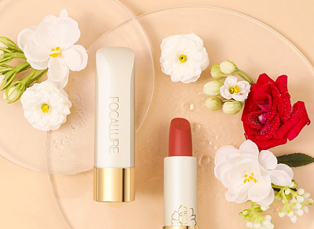 Focallure mendesain lipstik #JasmineMeetsRose agar tahan air dan tidak mudah pudar, sehingga tahan dipakai sepanjang hari. (Foto: Dok. Focallure)