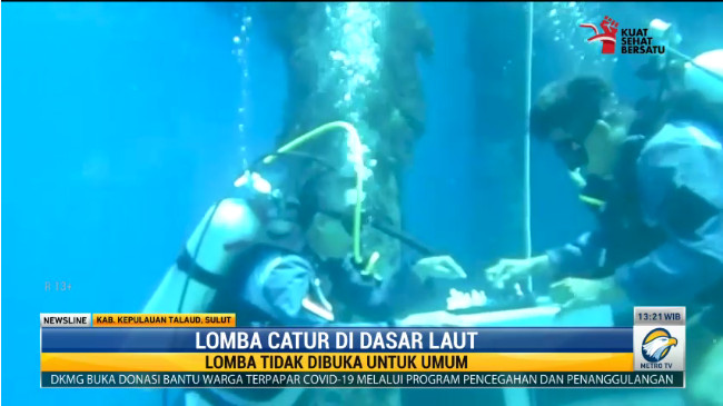 Unik! Lomba Catur di Dasar Laut Digelar untuk Sambut HUT ke-76 RI