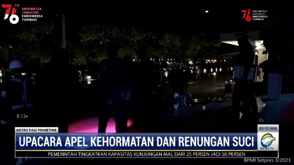 Jokowi Pimpin Upacara di TMP Kalibata, Renungan Suci Berjalan Khidmat