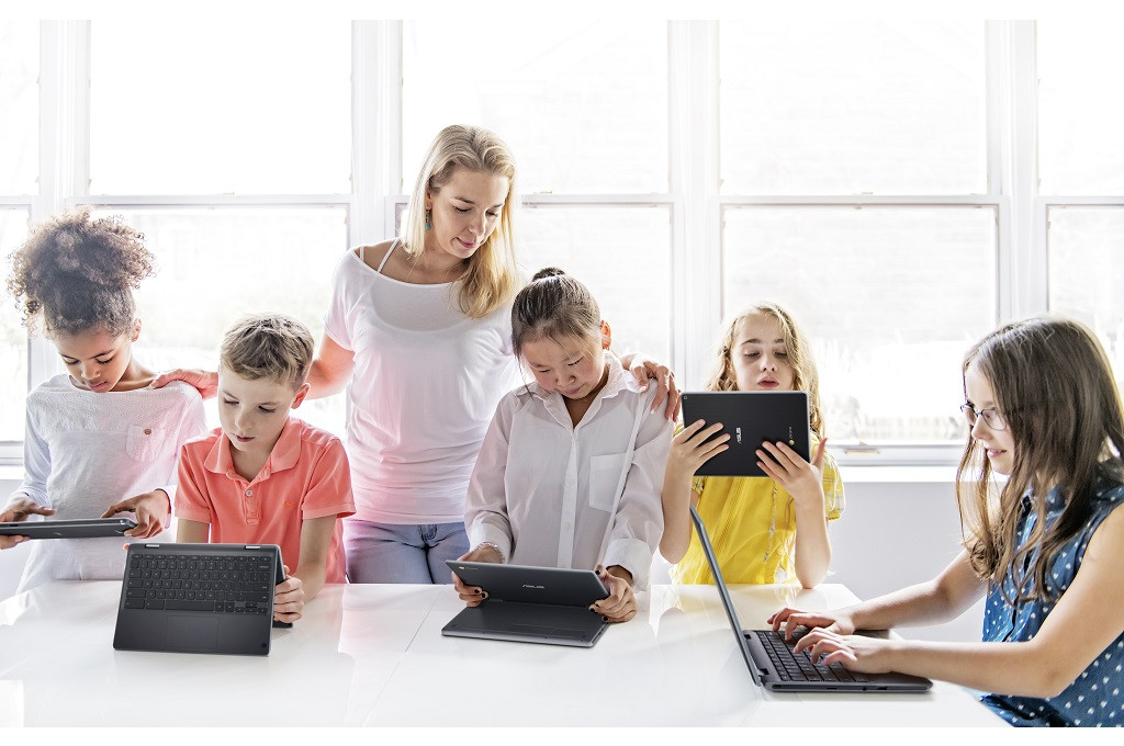 ASUS Hadirkan Perangkat Edukasi untuk Anak-Anak, Chromebook C214
