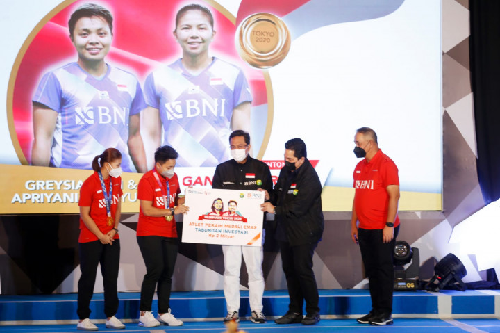 Masih Terus Mengalir, Kali Ini Greysia/Apryani Diguyur Bonus Rp2 Miliar dari BNI