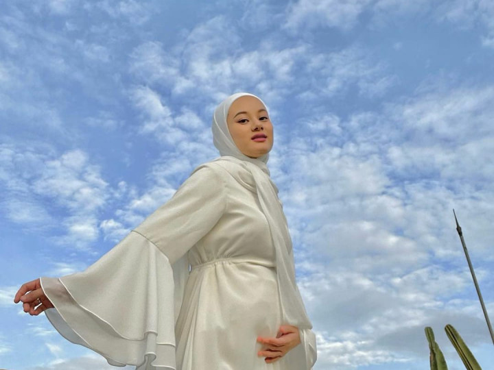 Rizky Billar-Lesti Kejora Menikah, Dinda Hauw Kenang Awal Pertemuan Keduanya