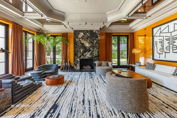 Rogoh Rp1 Triliun, The Weeknd Beli Rumah Paling Mahal di California