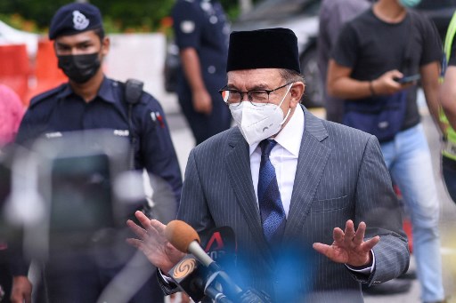 Anwar Ibrahim Desak Pendukungnya Dukung PM Malaysia yang Baru