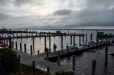 Badai Henri Bergerak ke Arah AS, Berpotensi Picu Banjir