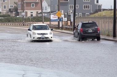 Badai Henri Terjang AS, Lebih dari 120 Ribu Rumah Mati Listrik