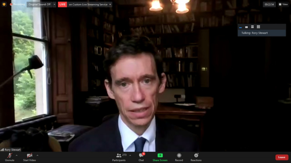 Rory Stewart dalam diskusi 'Afghanistan Under the Taleban: How It Happened, What Lies Ahead'. Foto: Medcom.id/Marcheilla.