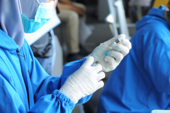 Antrean Vaksinasi Covid-19 Dosis II Banjarmasin Capai 25 Ribu Orang