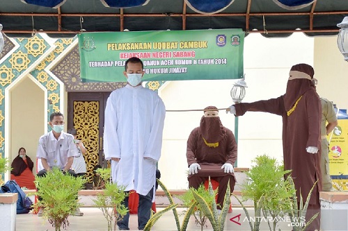 5 Pelanggar Qanun di Kota Sabang Dihukum Cambuk