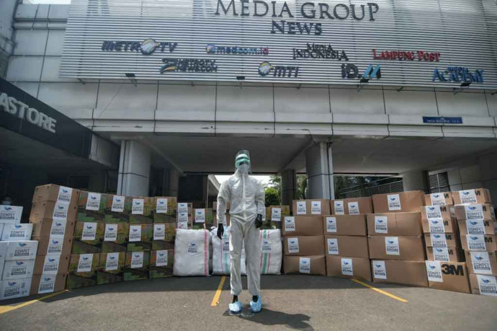 DKMG Salurkan Bantuan APD untuk Tenaga Medis via Co-Hope