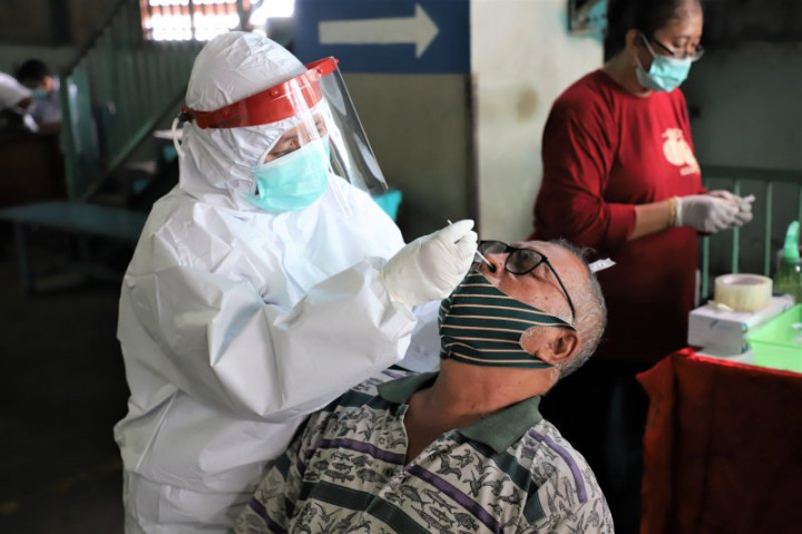 Berurusan di Kantor Kecamatan dan Kelurahan Wajib Antigen