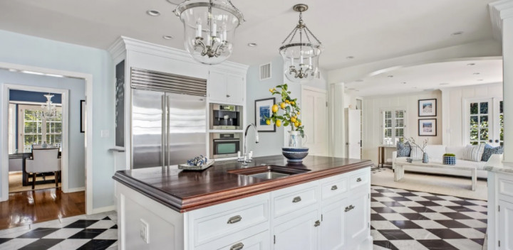 Rumah Masa Kecil Gwyneth Paltrow Dijual Rp46 Miliar