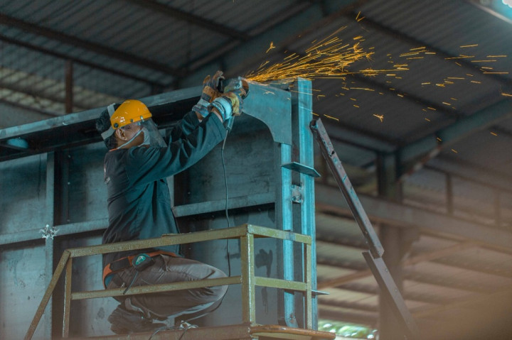 Kenaikan Harga Batu Bara Dongkrak Pesanan Karoseri HDP