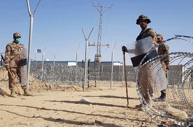 2 Prajurit Pakistan Tewas Diserang Militan dari Afghanistan