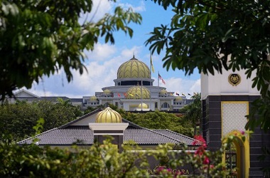 Kabinet Baru Malaysia Resmi Dilantik di Hadapan Raja