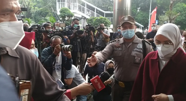 10 Orang Terjerat OTT di Probolinggo Diperiksa di KPK