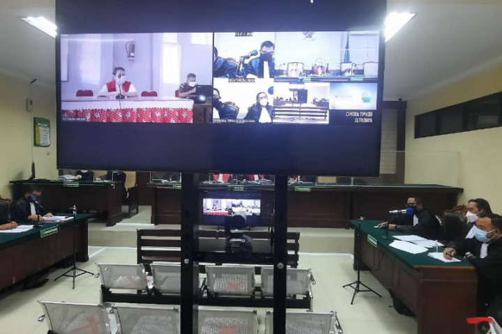 Eks Bupati Nganjuk Novi Rahman Hidhayat Didakwa Jual Beli Jabatan