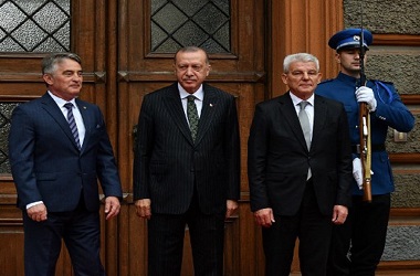 Erdogan Resmikan Masjid Abad ke-16 yang Direnovasi Turki di Bosnia