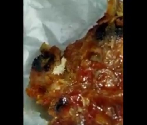 Duh! Ayam Bakar di Lokasi Karantina PMI di Situbondo Ada Belatung