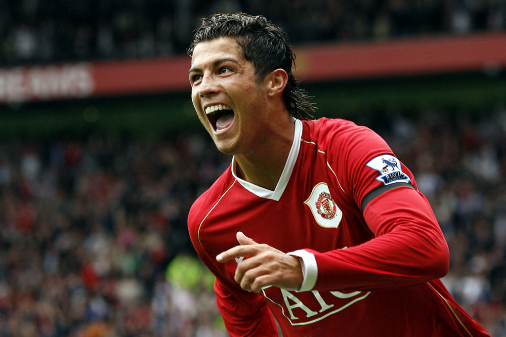 MU Resmi Tuntaskan Transfer Cristiano Ronaldo