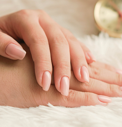 4 Cara agar Kuku Indah Berkilau Tanpa Cat Kuku