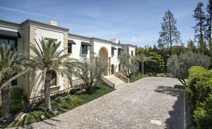 Populer Properti, Bos Snapchat Beli Properti Rp1,4 Triliun hingga Akad KPR Syariah