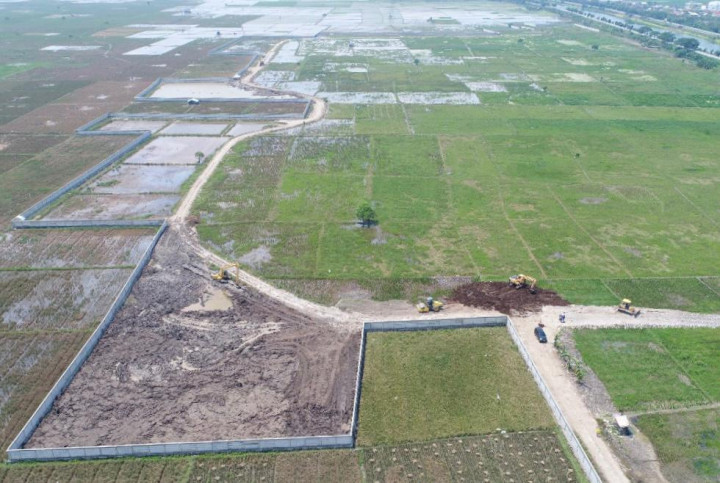 10 Petak Makam di TPU Rorotan Ambles