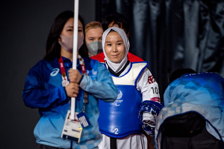 Potret Atlet Taekwondo Afghanistan Zakia Khudadadi Beraksi di Paralimpiade Tokyo