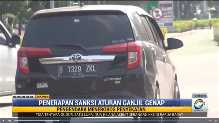 Masih Ada Pengendara Nekat Menerobos Penyekatan Ganjil Genap