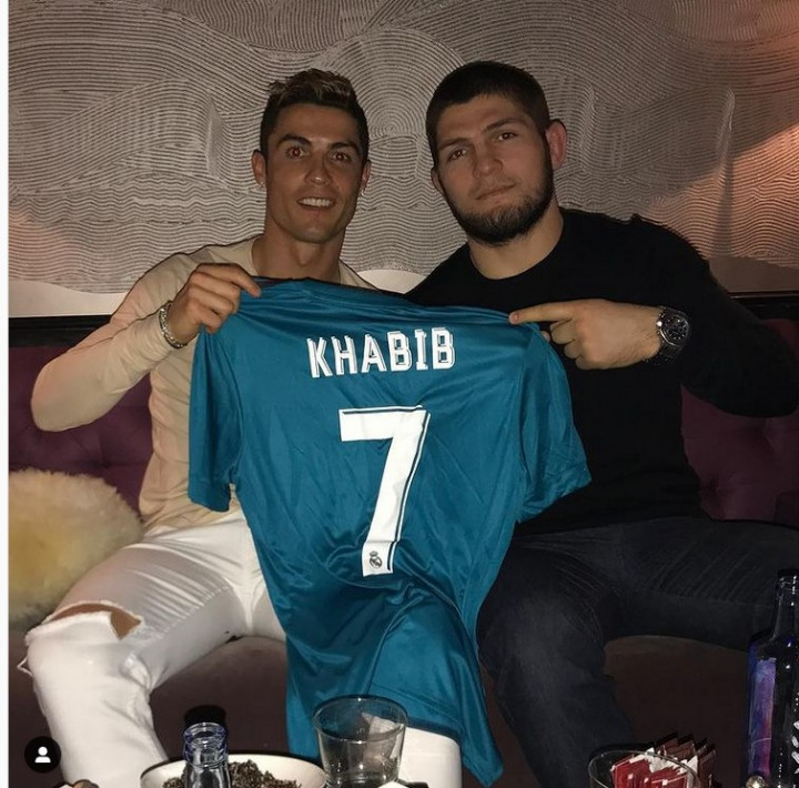 Ronaldo ke Manchester United Bukan Kejutan Bagi Khabib Nurmagomedov