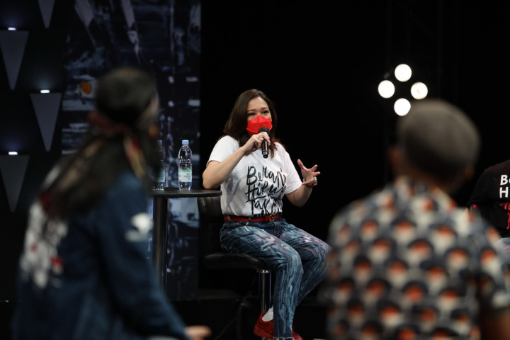 Bimbim Tanyakan Pentingnya Membantu Sesama Kala Pandemi ke Maia Estianty