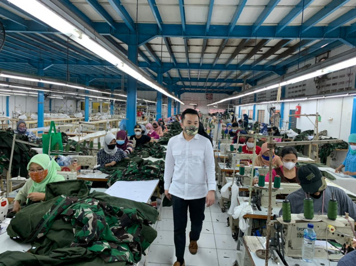 Cerita Wong Hang Tailor 'Perang Harga' dengan APD Produksi Asing