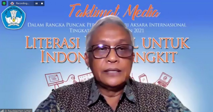 Strategi Kemendikbudristek Tuntaskan Buta Aksara di Indonesia