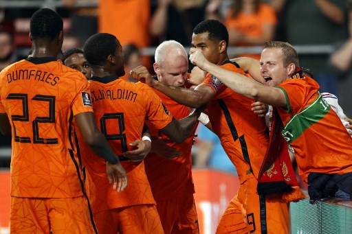 Cukur Montenegro, Belanda Jaga Asa ke Piala Dunia