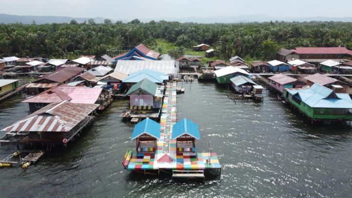 50 Rumah Kampung Wisata di Sentani Diperbaiki