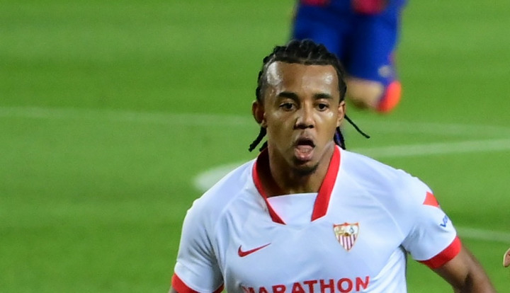 Sevilla Tolak Tawaran Chelsea untuk Kounde karena Terlalu Rendah