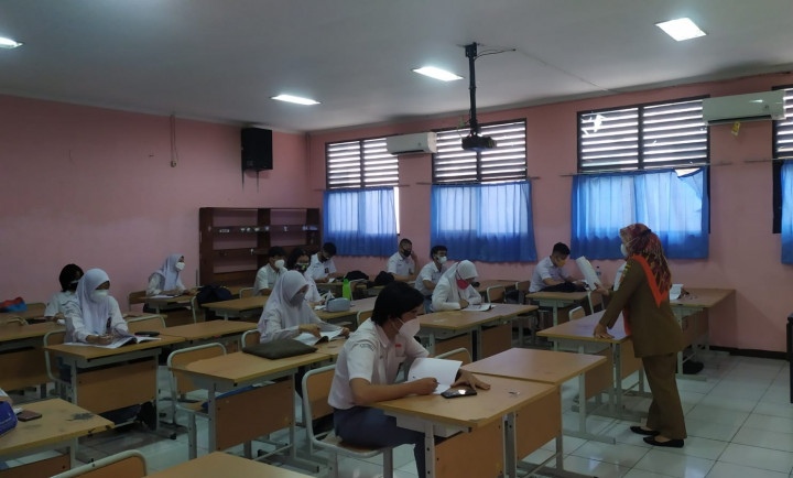 SMA di Kota Tangerang Mulai Uji Coba PTM