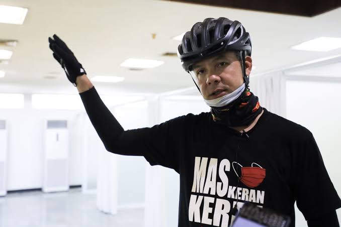 Ganjar Minta Warga Tetap Waspada Meski Lepas dari PPKM Level 4