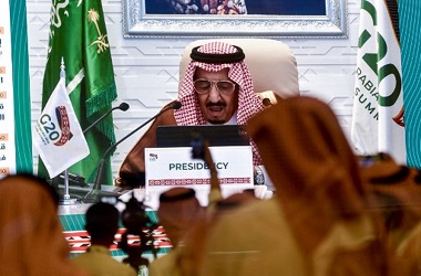 Raja Salman Pecat Direktur Keamanan Publik Terkait Dugaan Korupsi