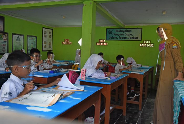 Sekolah di Kota Bandung Mulai Laksanakan PTM Terbatas